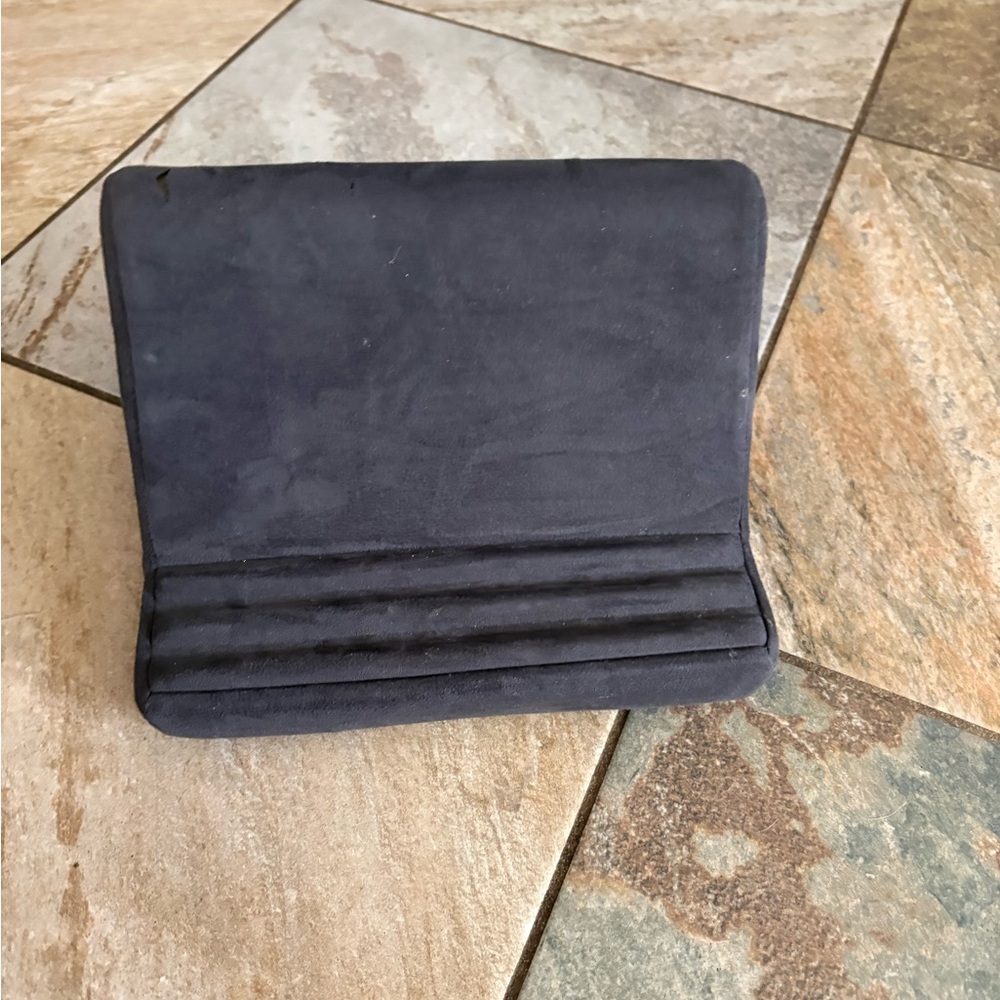 Lamicall Tablet holder Gray cushion small rips on top GUC Lots of life